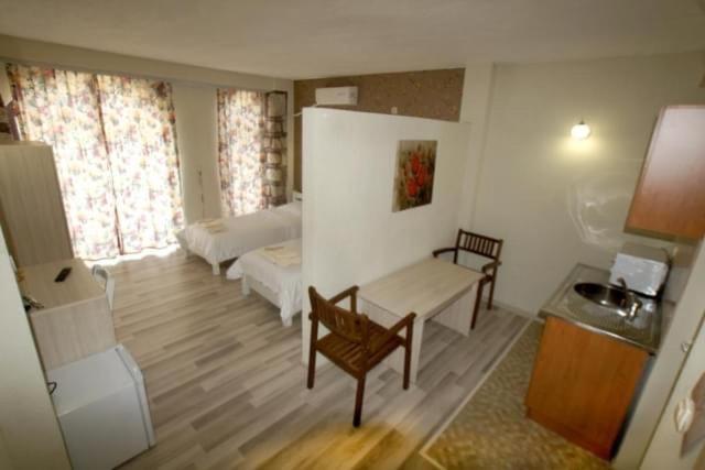 Krumovgrad Hotel Divna מראה חיצוני תמונה